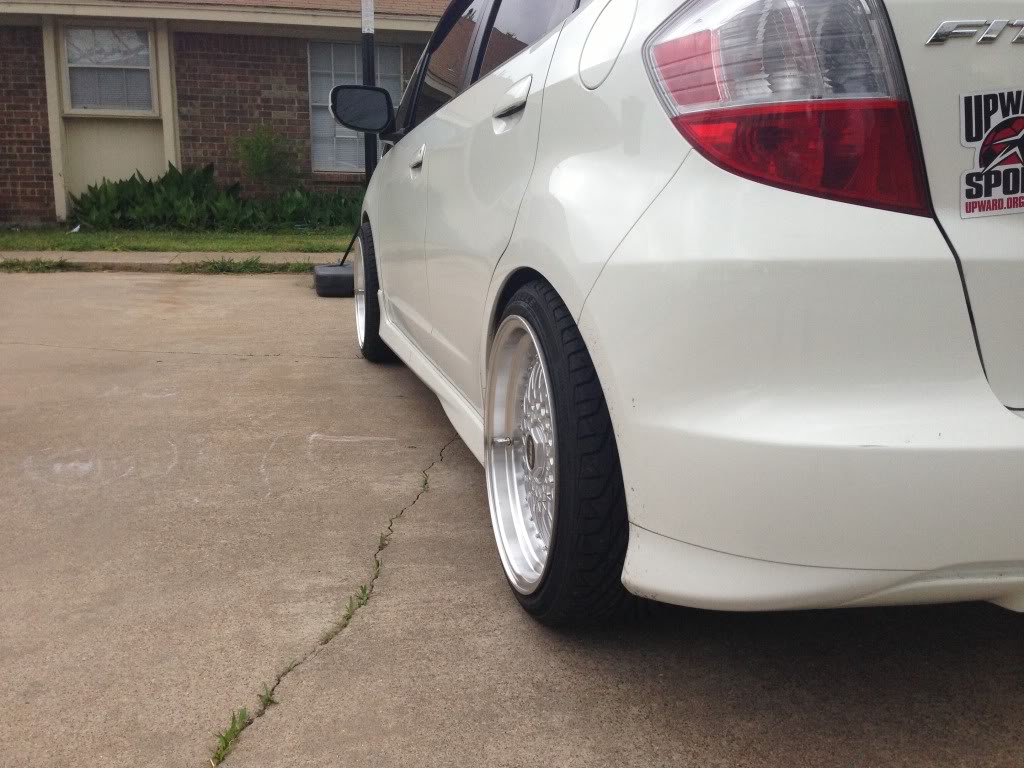 Name:  null_zps49333d35.jpg
Views: 153
Size:  122.8 KB