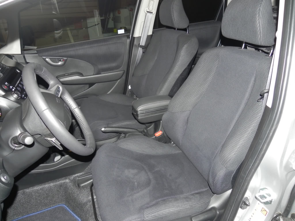 Name:  98988a1e.jpg
Views: 264
Size:  158.5 KB