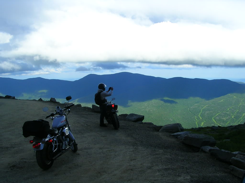 Name:  Markadmiringscenerygoingup-1.jpg
Views: 281
Size:  85.0 KB