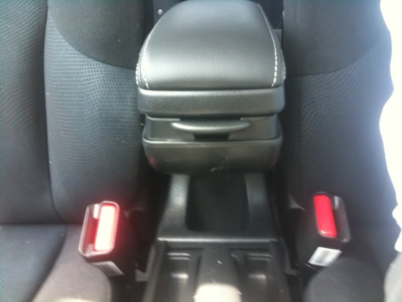 Name: FitArmrest3.jpg
Views: 737
Size: 42.5 KB