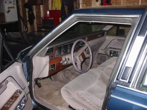 Name: 1988LincolnTowncarInterior.jpg
Views: 343
Size: 44.3 KB