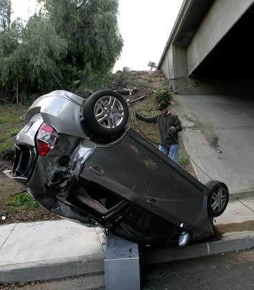 Name:  n_crash_01_bbc.jpg
Views: 64
Size:  19.9 KB