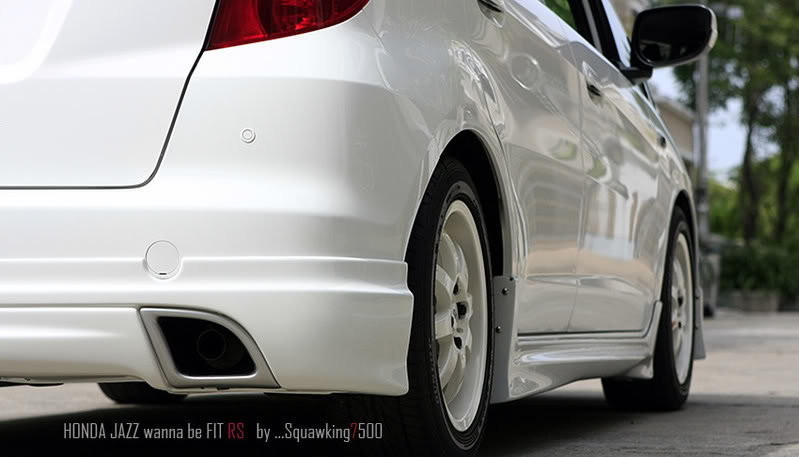 Name:  DreamLiner128.jpg
Views: 303
Size:  49.1 KB