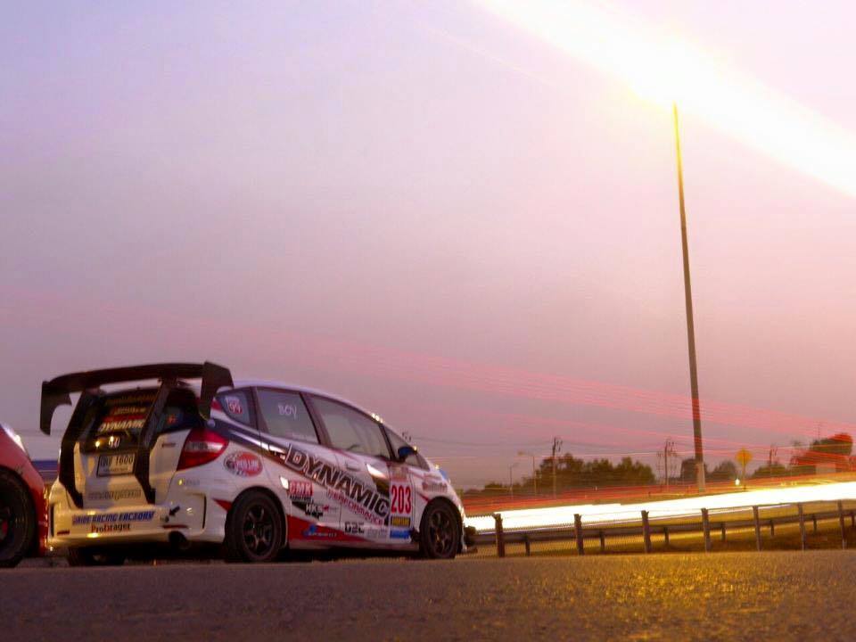 Name: race_zps6jqnlasj.jpg
Views: 1234
Size: 46.0 KB