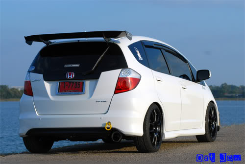 Ge8 Spoon Vs Js Racing In Thailand Unofficial Honda Fit Forums
