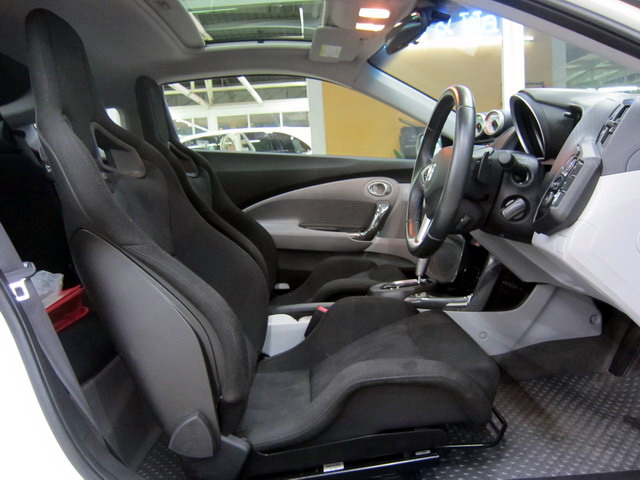 Name: CR-Z_47-3.jpg
Views: 336
Size: 89.8 KB
