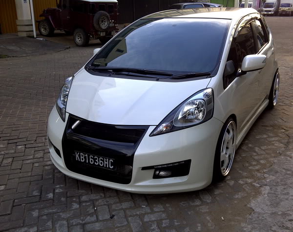 Name:  GE8Weberpic2.jpg
Views: 965
Size:  60.8 KB