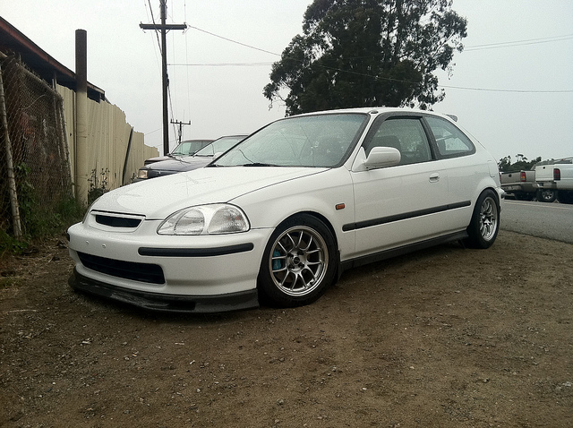 Name:  5797866488_b41707c8cd_z_zpse2d3d0e1.jpg
Views: 5385
Size:  182.4 KB