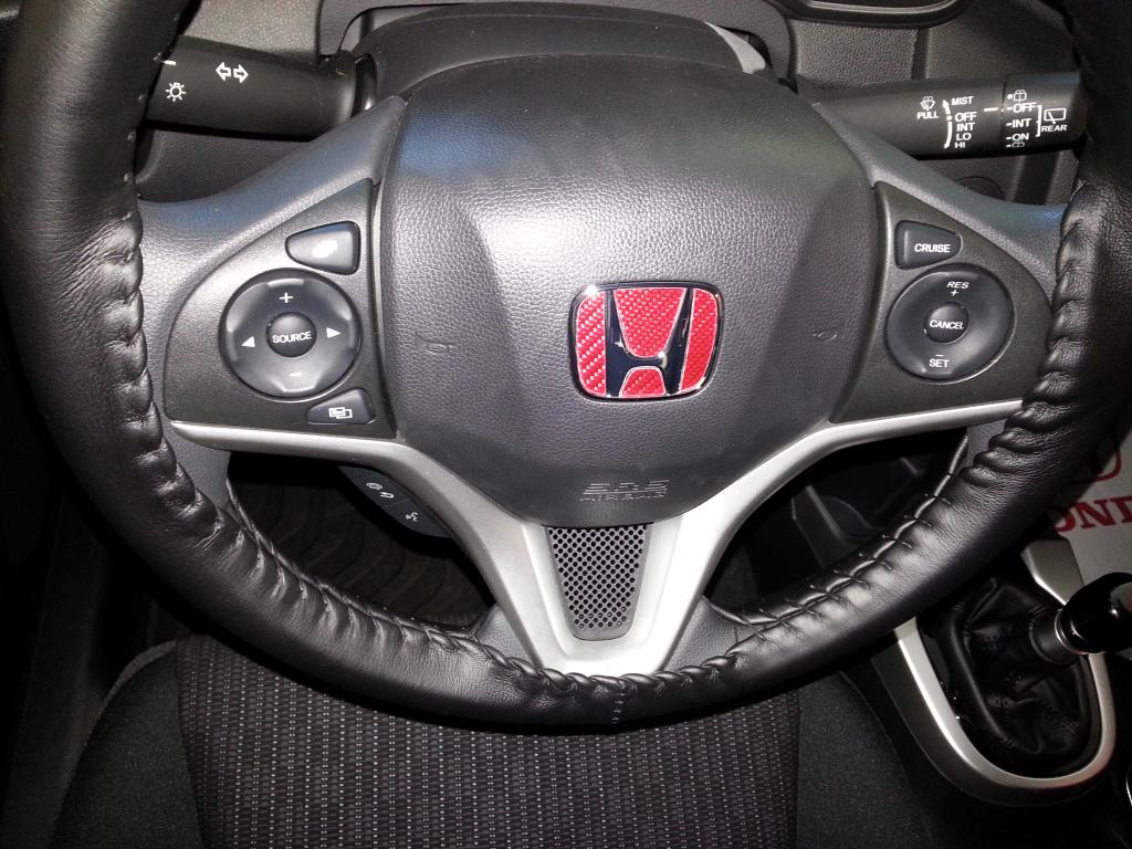Name: 2015HondaFitSteeringWheelREDEmblemSept282014.jpg
Views: 2394
Size: 131.2 KB