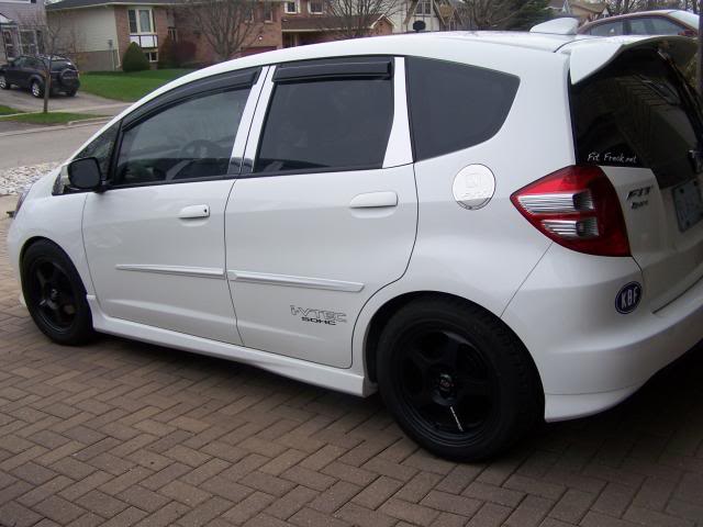 Name:  016-2.jpg
Views: 63
Size:  39.9 KB