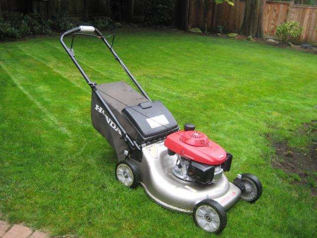 Name:  HondaMoweratworkSept142013_zps222d5733.jpg
Views: 97
Size:  55.5 KB