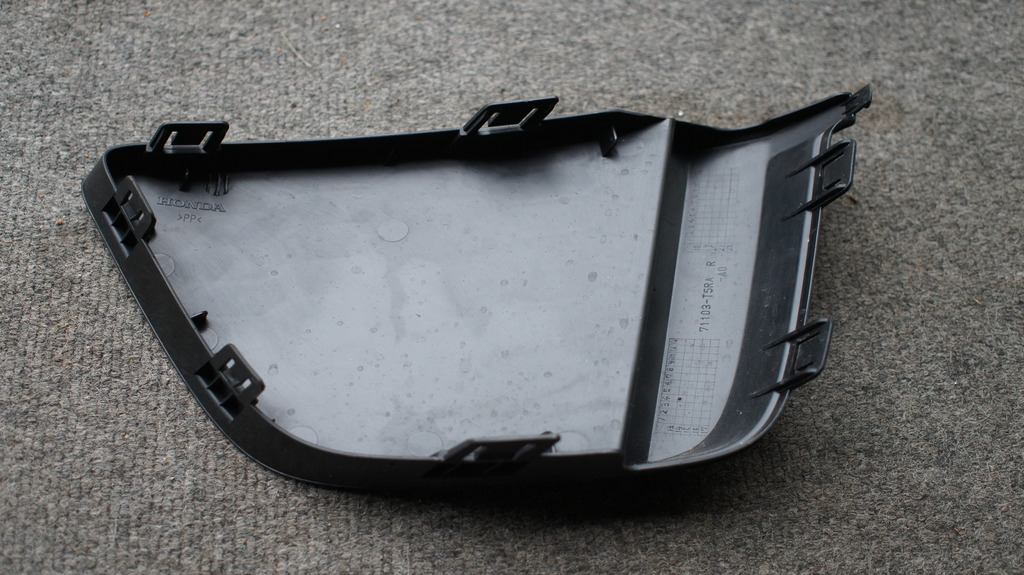 Name: OEM%20front%20bumper%20garnish%20rear.jpg
Views: 4026
Size: 254.5 KB