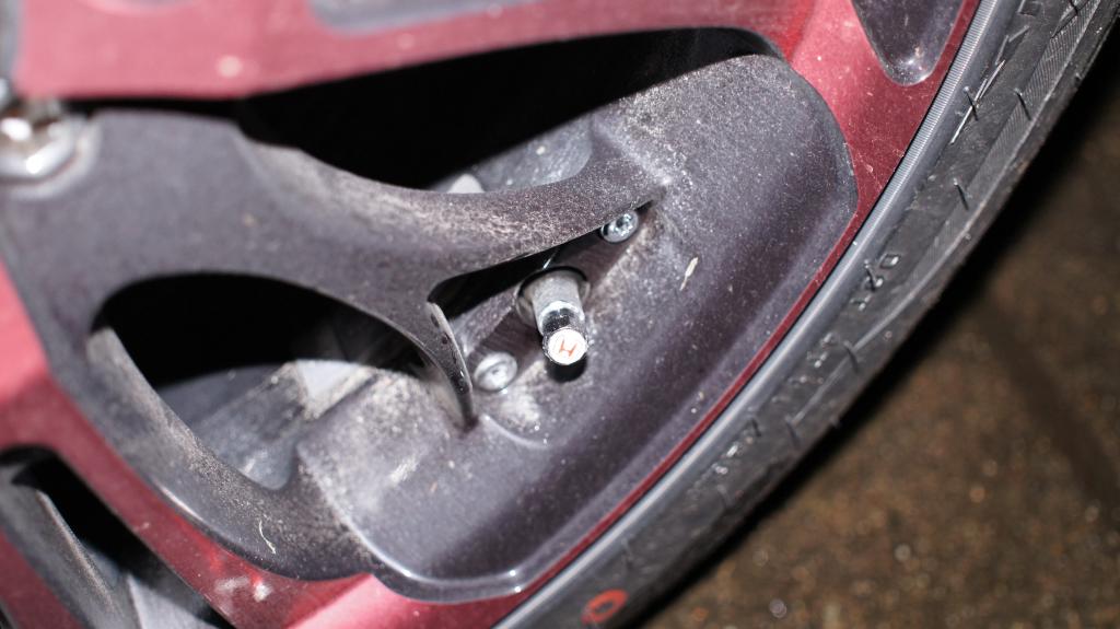 Name: Ebay%20Tire%20valve%20Feb.%204%202015.jpg
Views: 4073
Size: 68.9 KB