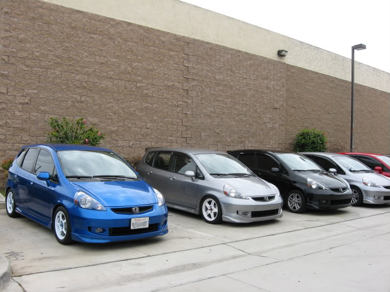 Name: 05-25-08GuppyMeet005.jpg
Views: 47
Size: 114.0 KB