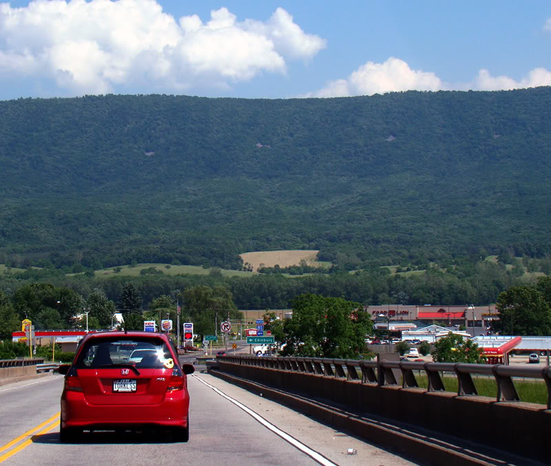 Name:  046.jpg
Views: 24
Size:  112.9 KB