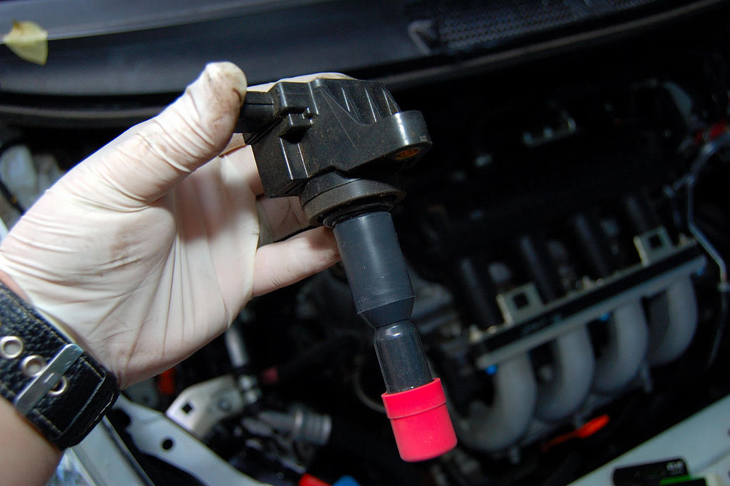 Official DIY: Changing Spark Plugs (L15A VTEC) - Unofficial Honda FIT Forums Official DIY: Changing Spark Plugs (L15A VTEC) - Unofficial Honda FIT Forums
