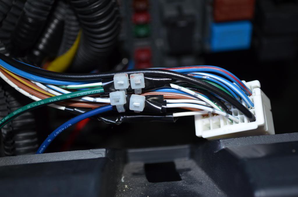 Name:  plugcloseup_zpscb3ba272.jpg
Views: 787
Size:  59.0 KB