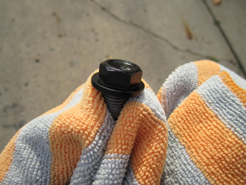 Name:  PaintedPlug.jpg
Views: 995
Size:  83.5 KB