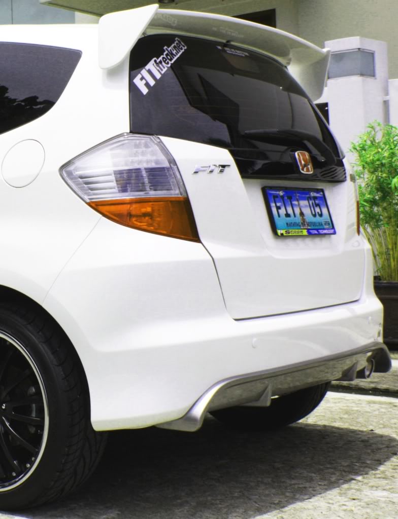 Name:  FIT054.jpg
Views: 557
Size:  80.5 KB