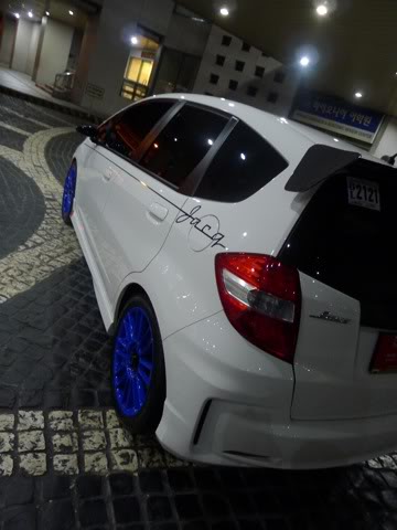 Name:  35895001.jpg
Views: 274
Size:  28.9 KB