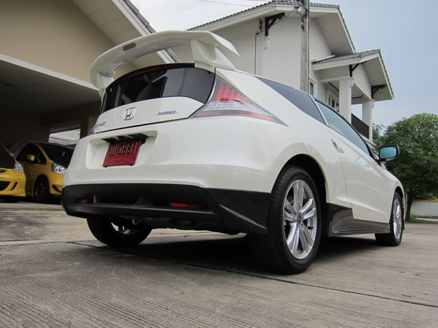 Name:  CR-Z_45-1.jpg
Views: 159
Size:  60.1 KB