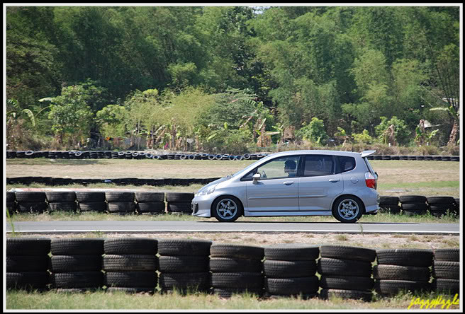 Name: DSC_2927-1.jpg
Views: 87
Size: 103.5 KB