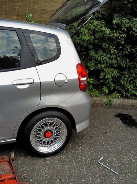 Name: wheelson1.jpg
Views: 233
Size: 66.7 KB