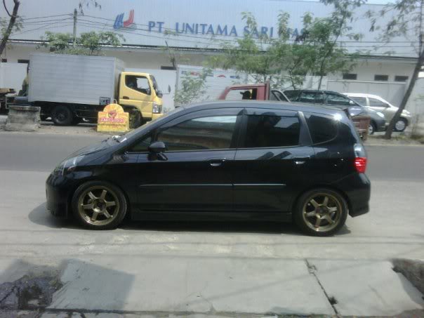 Name:  3243_92304076413_555761413_2496103_.jpg
Views: 1384
Size:  40.0 KB