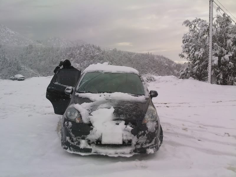 Name:  fitinsnow.jpg
Views: 106
Size:  69.5 KB
