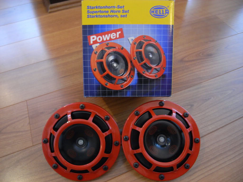 Name:  R0016706.jpg
Views: 143
Size:  117.9 KB