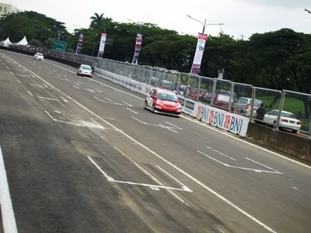 Name:  P2087348.jpg
Views: 166
Size:  43.5 KB