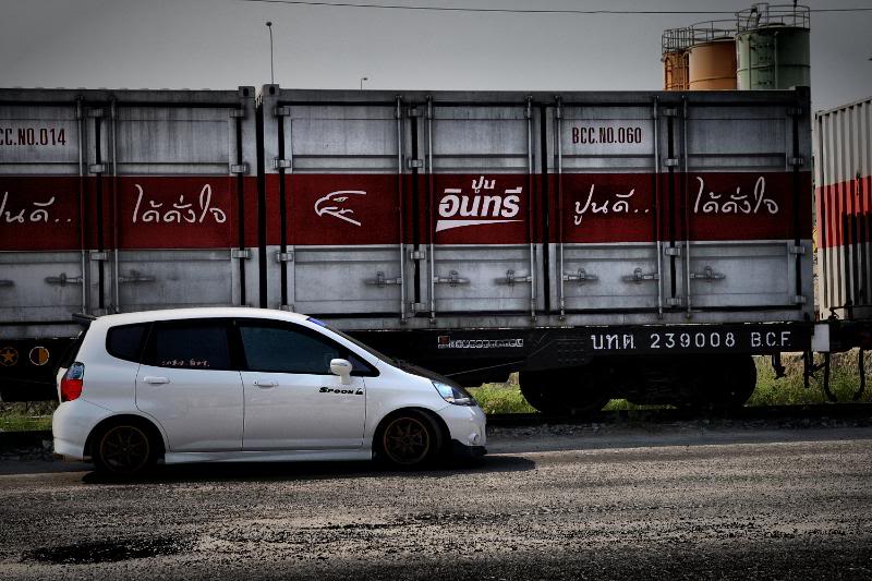 Name:  carspoon161_fhdr.jpg
Views: 521
Size:  85.1 KB