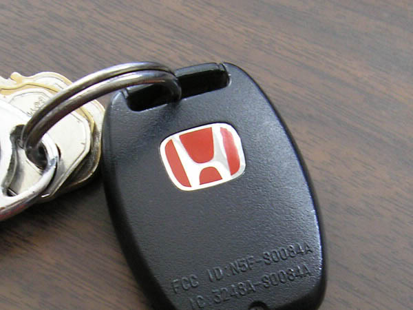 Name: HondaKeyRedHEmblem2.jpg
Views: 254
Size: 45.9 KB