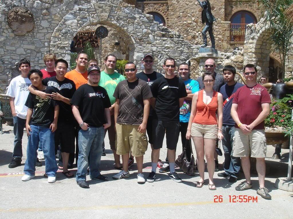 Name:  everyone.jpg
Views: 41
Size:  183.1 KB