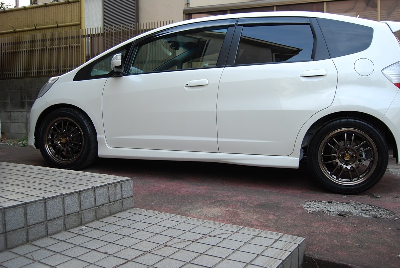 Name: RE30_1.jpg
Views: 770
Size: 186.9 KB