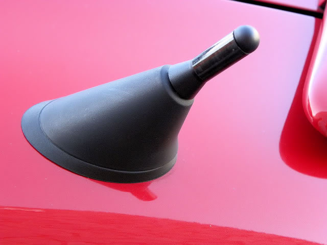 Name:  ssr_antenna_xshort2.jpg
Views: 180
Size:  35.8 KB