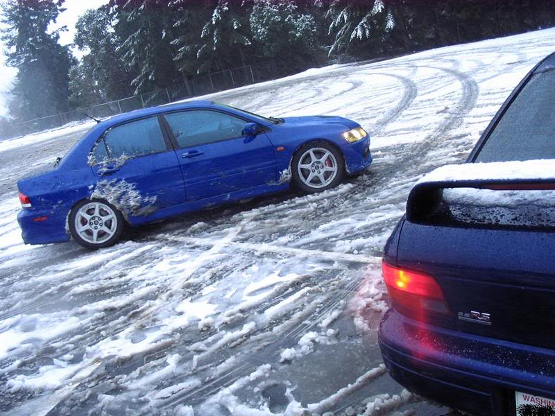 Name:  snowday018.jpg
Views: 172
Size:  99.2 KB