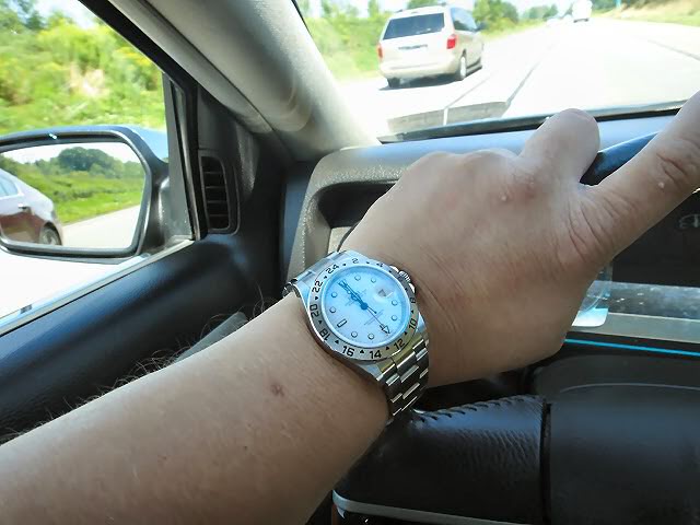 Name: JoeysGradNoonOClock.jpg
Views: 79
Size: 47.5 KB