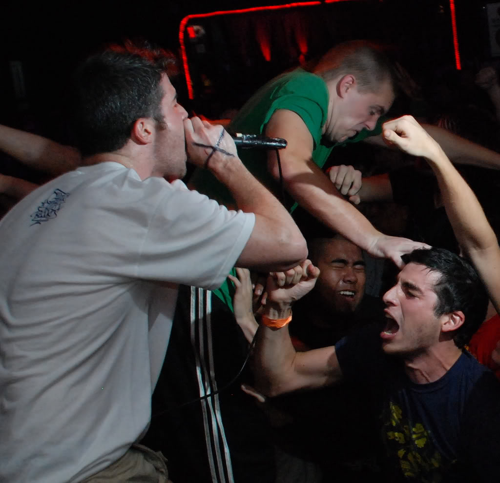 Name:  3907964288_d0c5bc9e31_b.jpg
Views: 54
Size:  104.3 KB