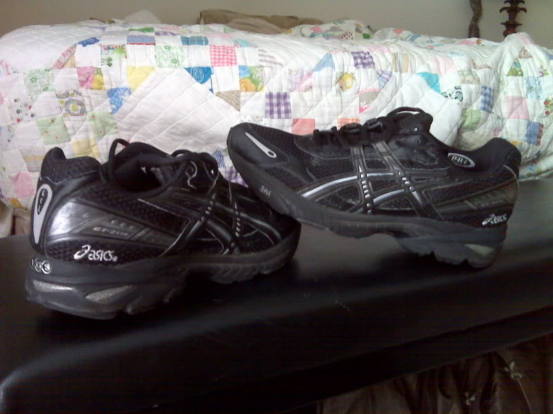 Name:  shoes012.jpg
Views: 32
Size:  82.9 KB