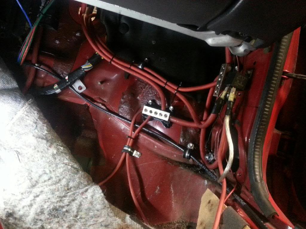 Name:  morewires-1a_zps6499aecf.jpg
Views: 92
Size:  96.5 KB