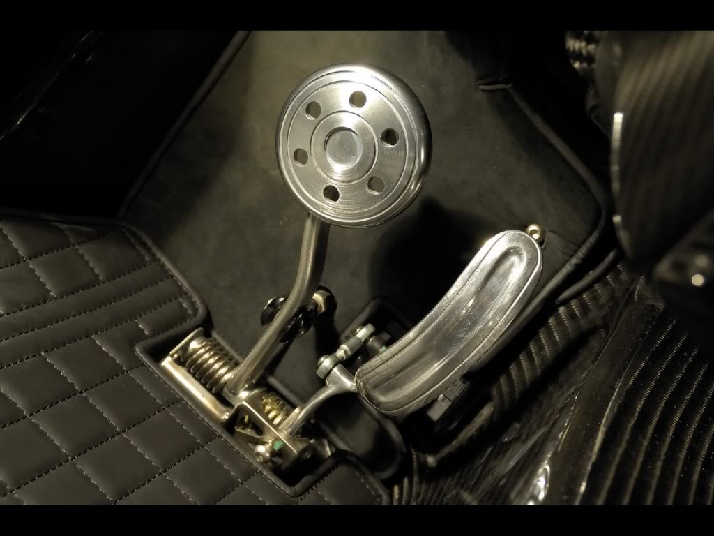 Name:  2009-Pagani-Zonda-Cinque-Pedals-128.jpg
Views: 428
Size:  94.7 KB