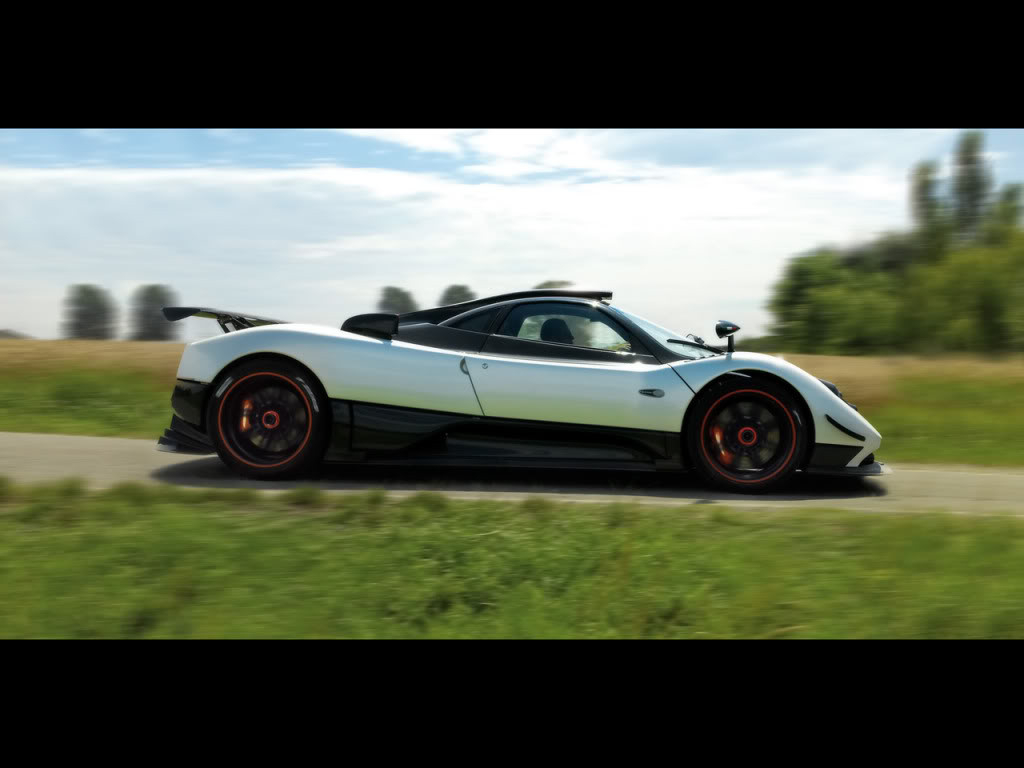 Name:  2009-Pagani-Zonda-Cinque-Side-Speed.jpg
Views: 623
Size:  65.5 KB