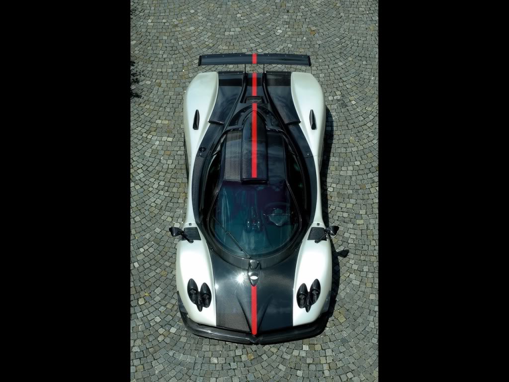 Name:  2009-Pagani-Zonda-Cinque-Top-Fro-2.jpg
Views: 414
Size:  135.1 KB