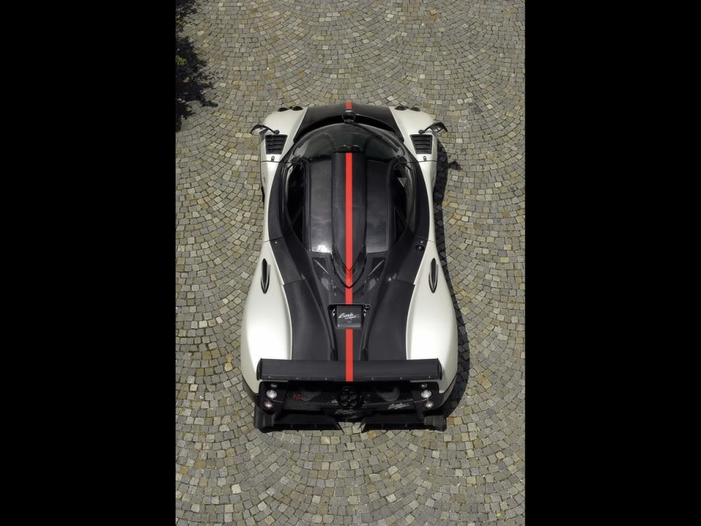 Name:  2009-Pagani-Zonda-Cinque-Top-Rear-1.jpg
Views: 366
Size:  129.5 KB