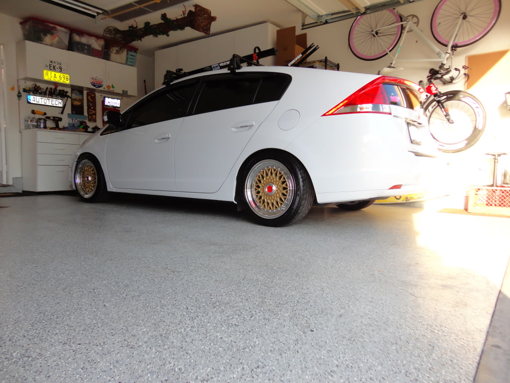 Name: GarageSideShot.jpg
Views: 864
Size: 170.1 KB