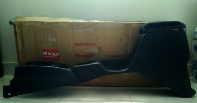 Name:  centerconsoleside.jpg
Views: 62
Size:  26.7 KB