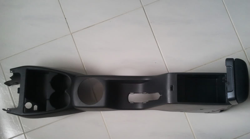 Name:  centerconsoletop.jpg
Views: 64
Size:  27.5 KB