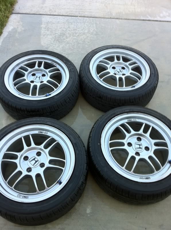 Name:  83b0981a.jpg
Views: 734
Size:  95.7 KB